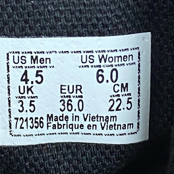 Vans Harry Potter Old Skool Goldensnitch Limited Edition Sneakers Size 6 Women - Picture 13 of 13